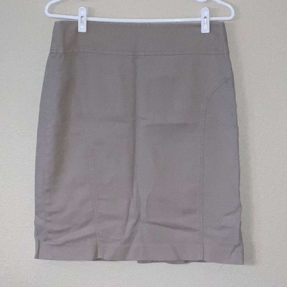 Valerie Bertinelli skirt